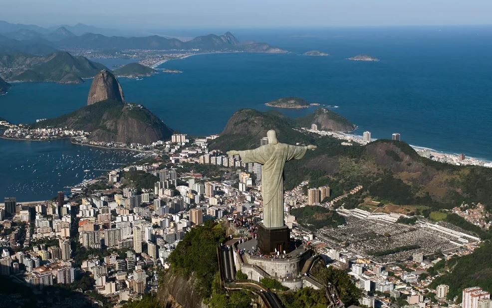 Il Brasile diventa la nona economia più grande del mondo, superando il Canada
